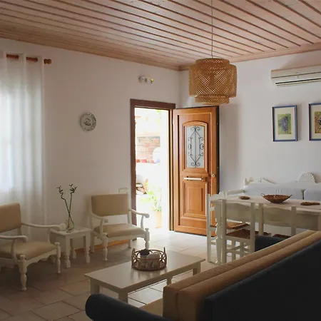 Apart-hotel The Pine Trees