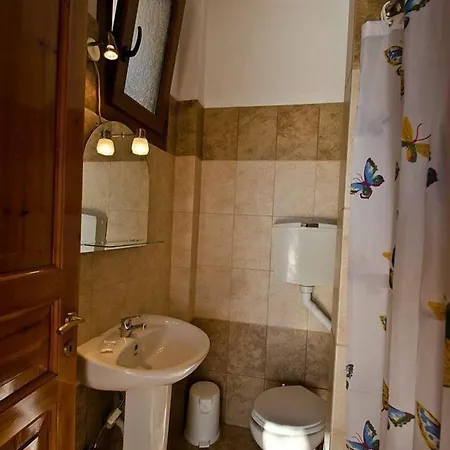 The Pine Trees Apart-hotel