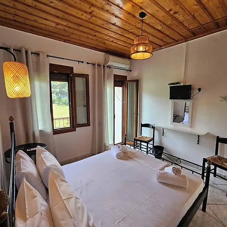 Apart Otel The Pine Trees