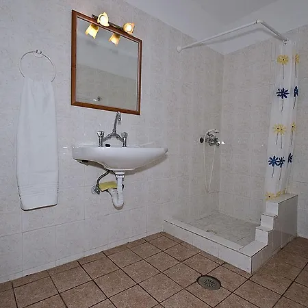 The Pine Trees Apart-hotel 3*