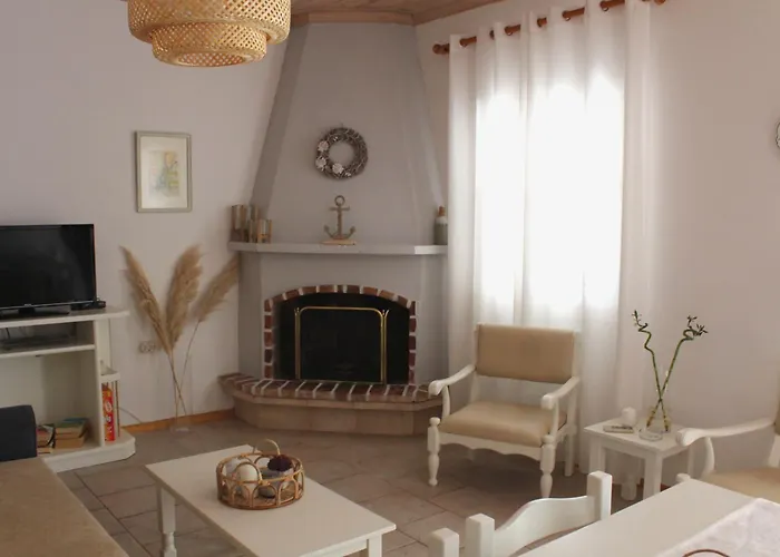 Lägenhetshotell The Pine Trees Agnontas