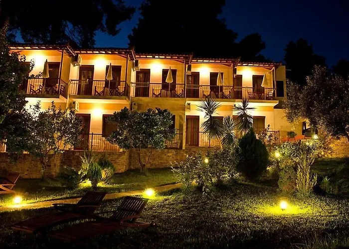 Lägenhetshotell The Pine Trees 3*