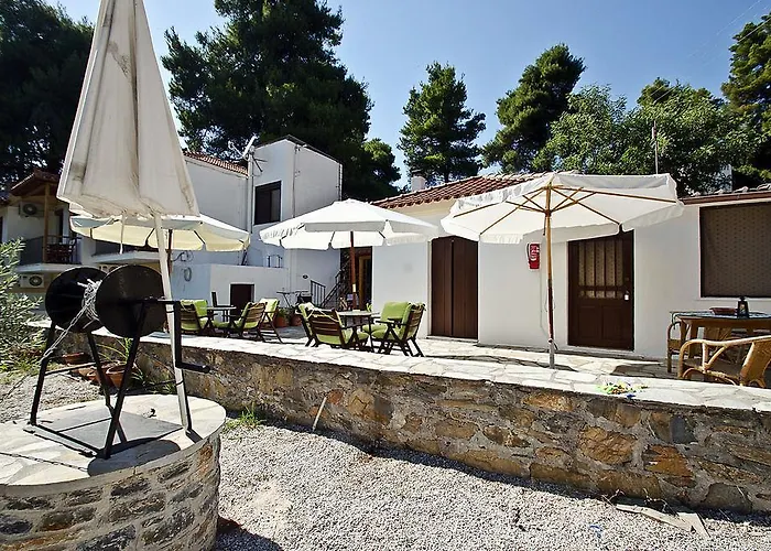 Lägenhetshotell The Pine Trees Agnontas